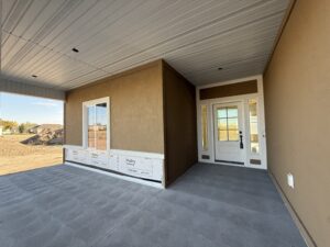 522 Stonebridge covered patio