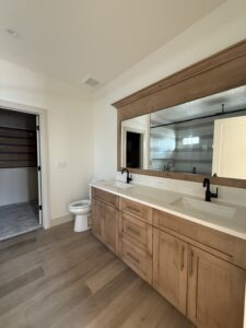 522 Stonebridge master bathroom