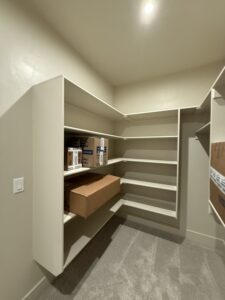 522 Stonebridge master closet