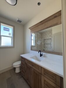 522 Stonebridge main bathroom
