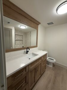 522 Stonebridge basement bathroom
