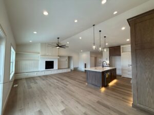 5439 Rip Tide living room and kitchen