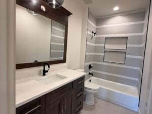 5439 Rip Tide bathroom