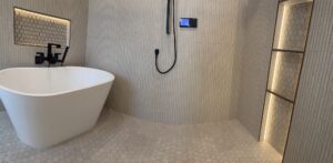 566 Stonebridge soaking tub